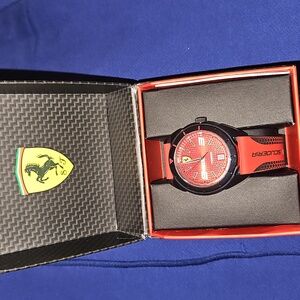 Scuderia Ferrari Bold Red Watch NEW